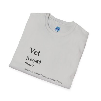 Cool Veterinarian Definition Unisex Softstyle T-Shirt, Pet Lover Gift, Animal Doctor Shirt, Gifts for Veterinary Students - Image 6